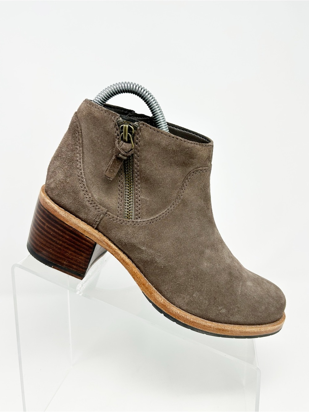 Clarks Clarkdale Dawn Womens Ankle Booties Taupe Side Zip Block Heel Size 6.5
